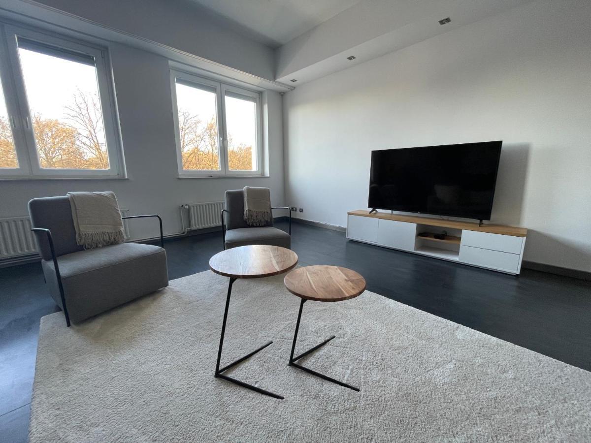 Truretreats Design Loft Fuer 8 Personen I Riesige Kueche I Echarger I 65Z Smarttv I 150Qm Daire Hamburg Dış mekan fotoğraf