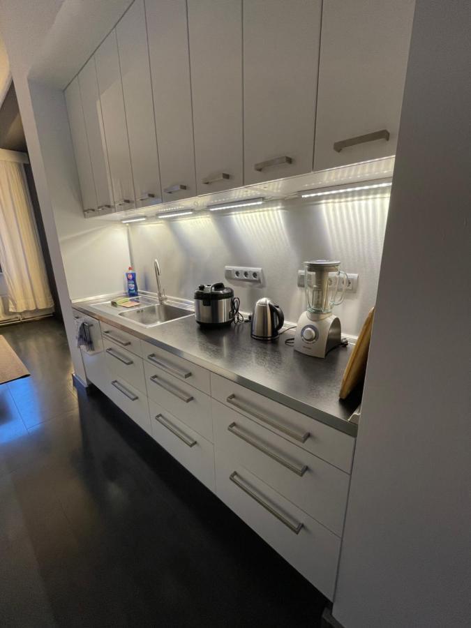 Truretreats Design Loft Fuer 8 Personen I Riesige Kueche I Echarger I 65Z Smarttv I 150Qm Daire Hamburg Dış mekan fotoğraf